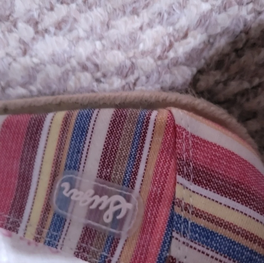 Sugar‎ NWOT Size 8.5 striped Espadrilles slip on shoes